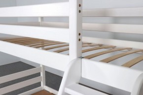 АДЕЛЬ Кровать двухъярусная с наклонной лестницей (белый) в Когалыме - kogalym.mebel-74.com | фото