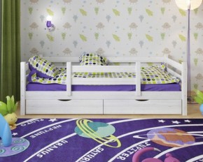 Детская кровать из массива березы Соня-5 (Белый/Лак) в Когалыме - kogalym.mebel-74.com | фото
