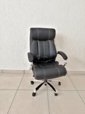 Кресло Barneo K-303 для руководителя (черная экокожа) в Когалыме - kogalym.mebel-74.com | фото