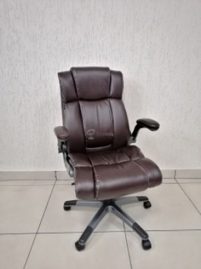 Кресло Barneo K-44 для руководителя (коричневая экокожа) в Когалыме - kogalym.mebel-74.com | фото
